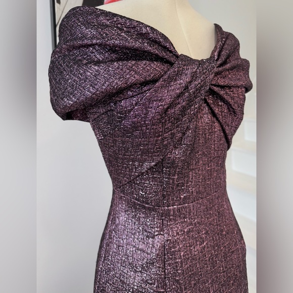 Teri Jon by Rickie Freeman Metallic Jacquard Bodice Off Shoulder Gown Dress - Picture 10 of 16